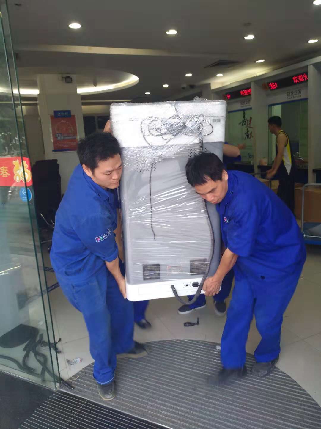 搬场公司专业搬场，为你省心，省力！